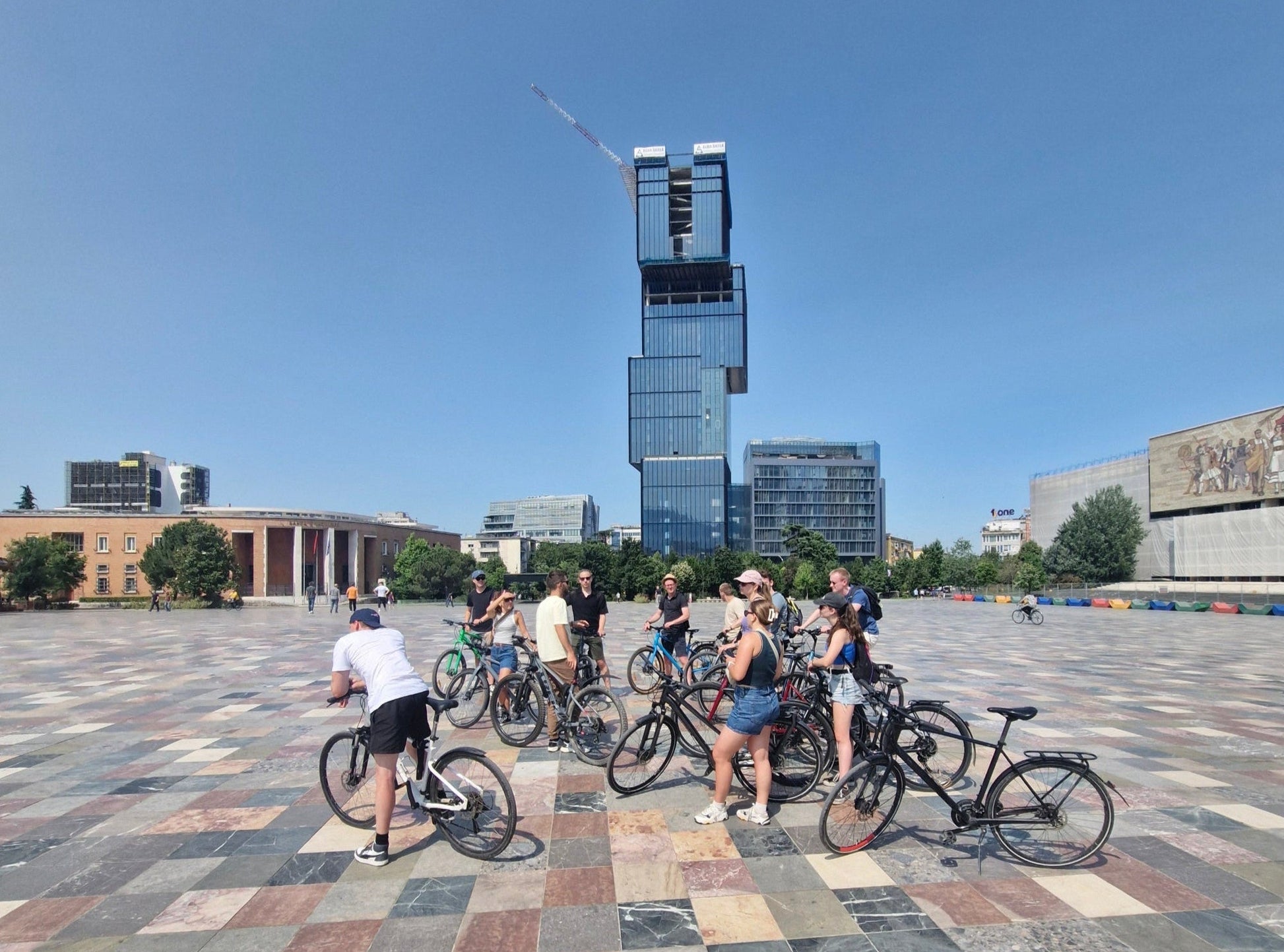 bike tour tirana city center