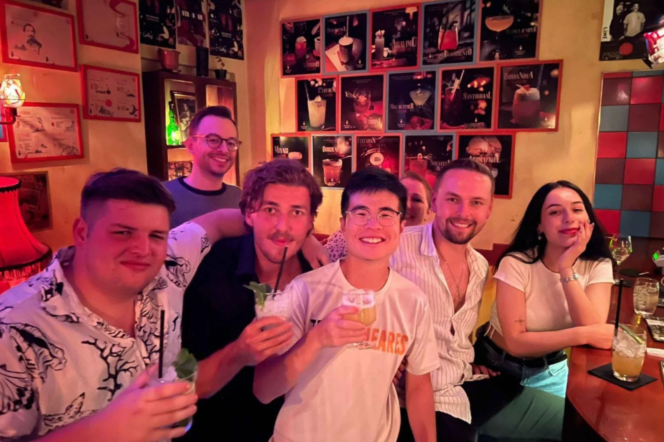 tirana pubcrawl nightlife bars clubs tour guide day trip group tourists blloku