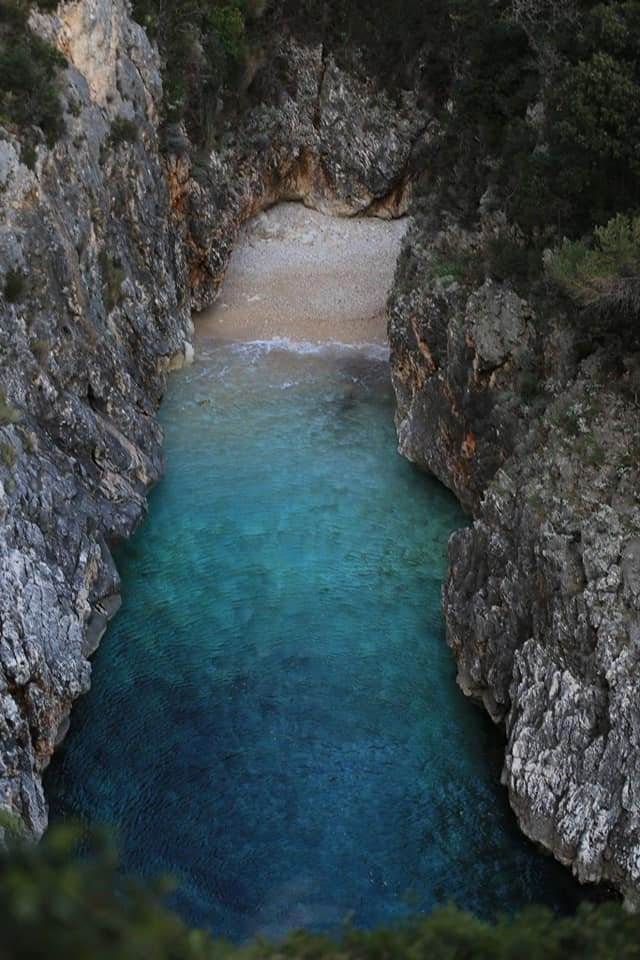 bristani bay albania summer south beach speedboat vlore travel destination agency