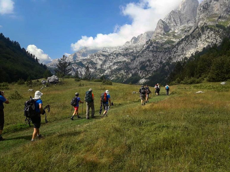 hiking albania mountain hiking adventure travel agency day tour theth valbone